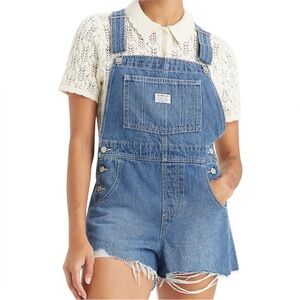 Levi's® 
VINTAGE WOMEN'S SHORTALLS